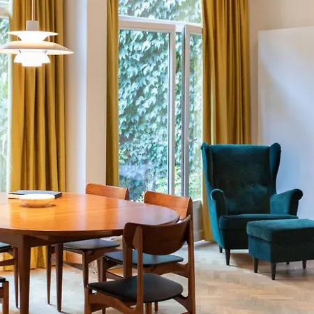 Pauline Loveling With Quiet Garden And 2 Bathrooms * Antwerpen