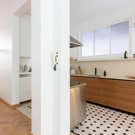 Pauline Loveling With Quiet Garden And 2 Bathrooms * Anvers